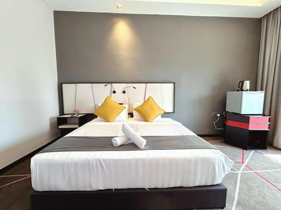 M101 Klcc Kl City King Suites By Livin 吉隆坡 外观 照片