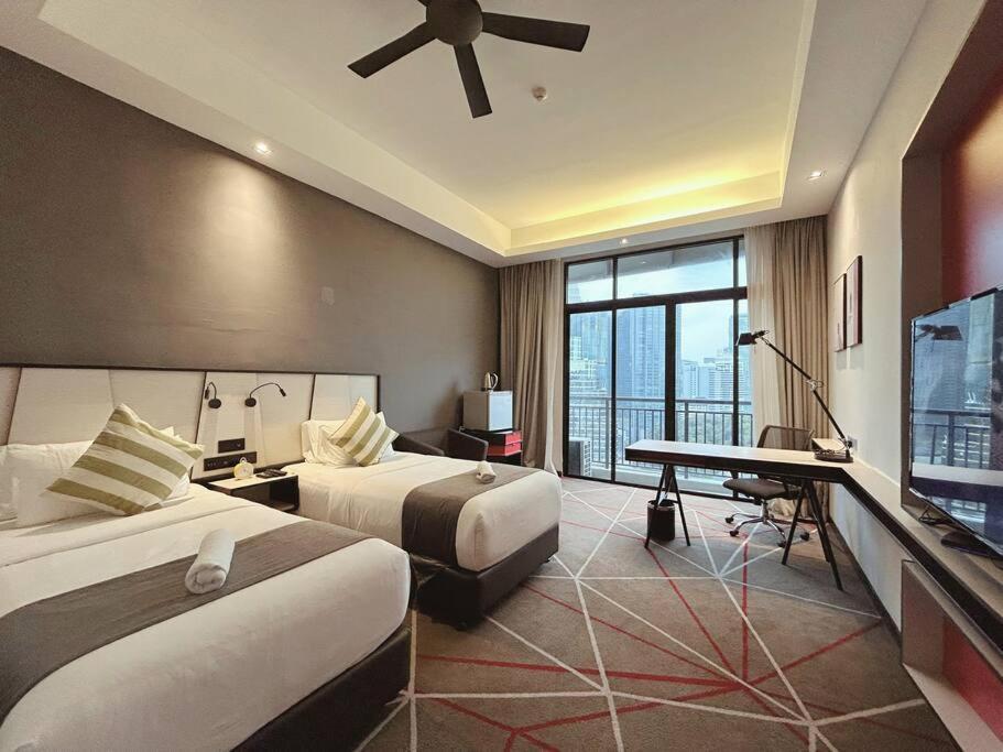 M101 Klcc Kl City King Suites By Livin 吉隆坡 外观 照片