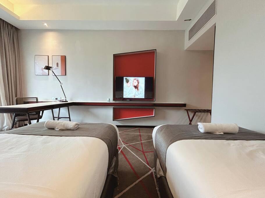 M101 Klcc Kl City King Suites By Livin 吉隆坡 外观 照片